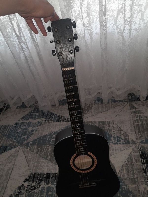 Gitara 38 razmer chexol bonus