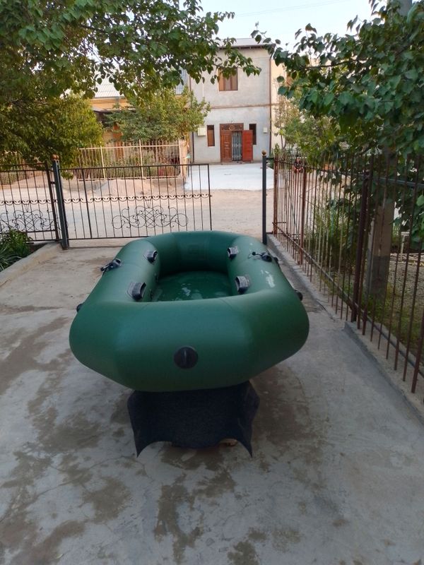Yangi akva 240 lodka sotiladi Yangi akva 240 lodka sotiladi
