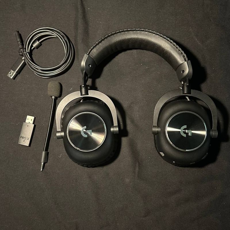 Logitech G Pro 2 Lightspeed Logitech G Pro 2 Lightspeed