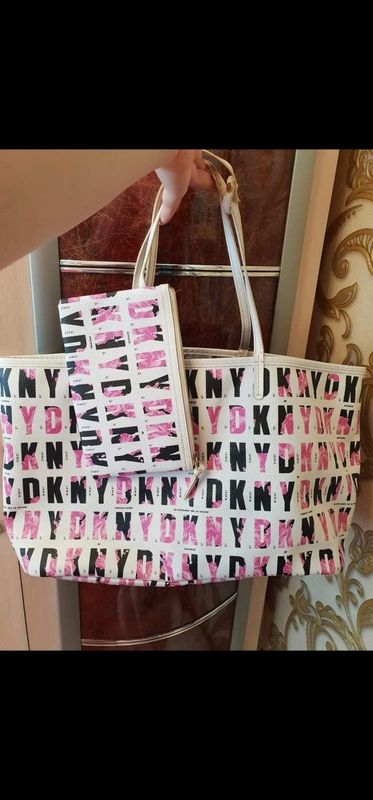 Сумка Dkny оригинал состояние отличное