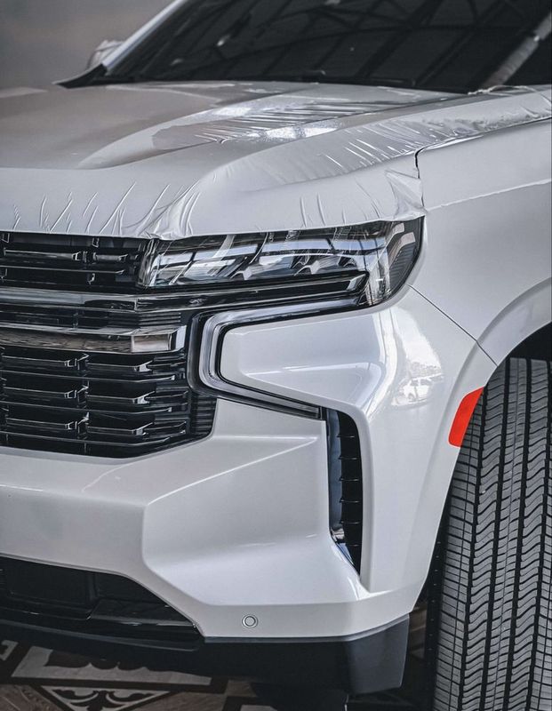 Chevrolet Tahoe 2