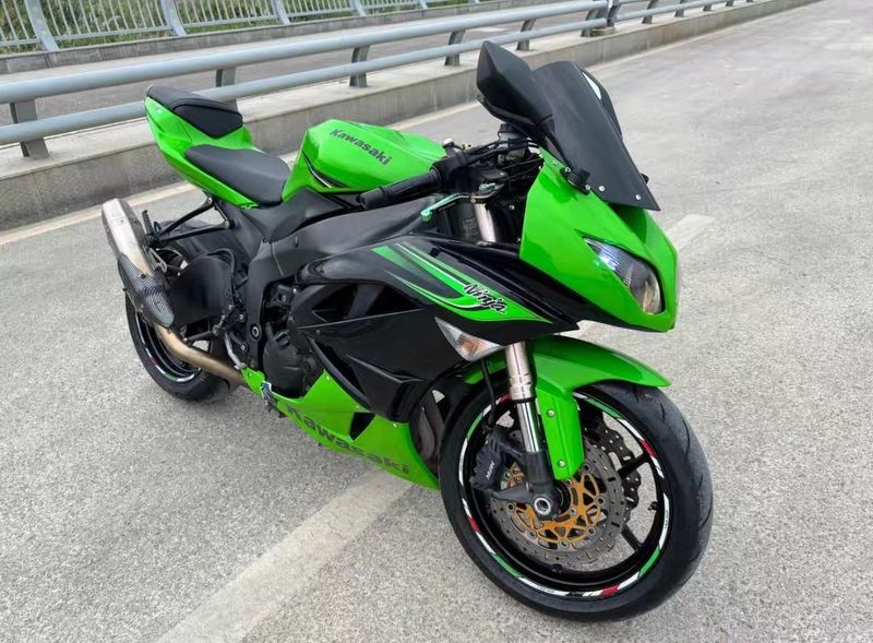 Kawasaki zx6r 2012 под заказ