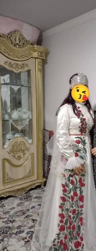ayollar kiyimi ayollar kiyimi