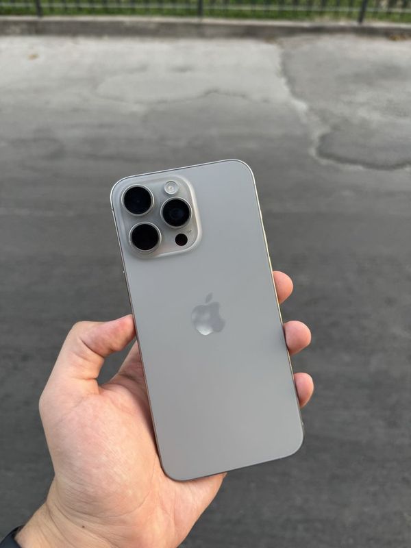 iPhone 15 Pro Max icloud