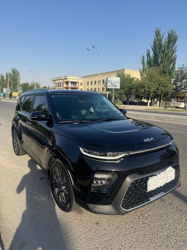 Kia Soul 2021 yil Kia Soul 2021 yil