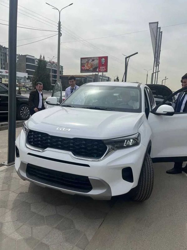 Kia Sonet без пробег 2024