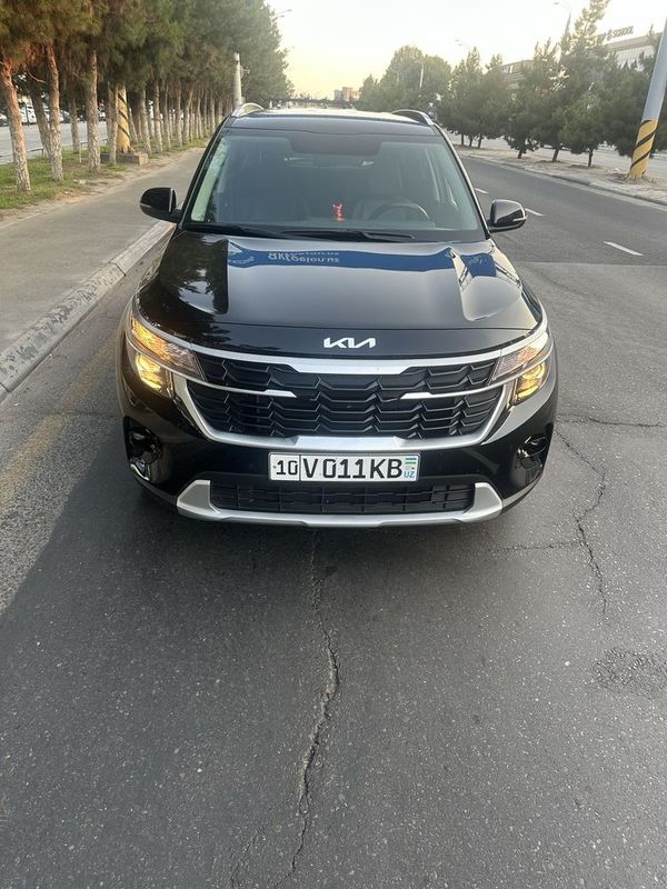 Kia Seltos 2023 3 pozitsiya Kia Seltos 2023 3 pozitsiya