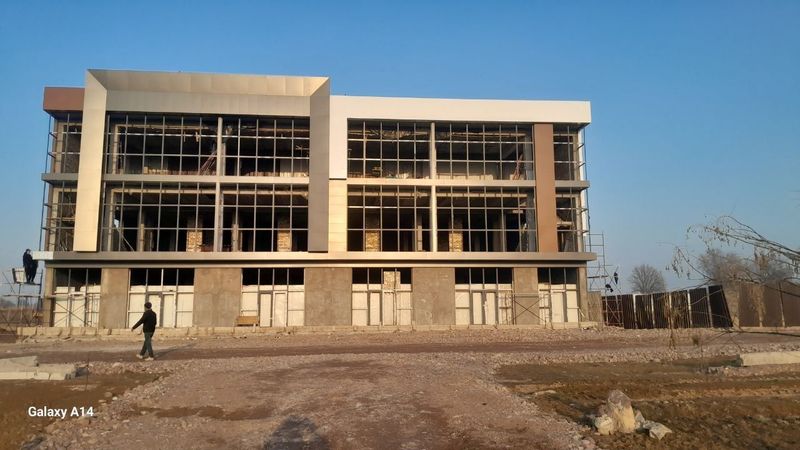 Нежилой обект с помещением 1г в доль дороги