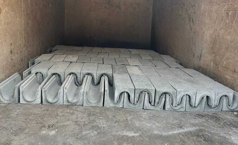 Latok / Lotok / Beton Ariq | Лоток арычный с решеткой в наличии Latok / Lotok / Beton Ariq | Лоток арычный с решеткой в наличии