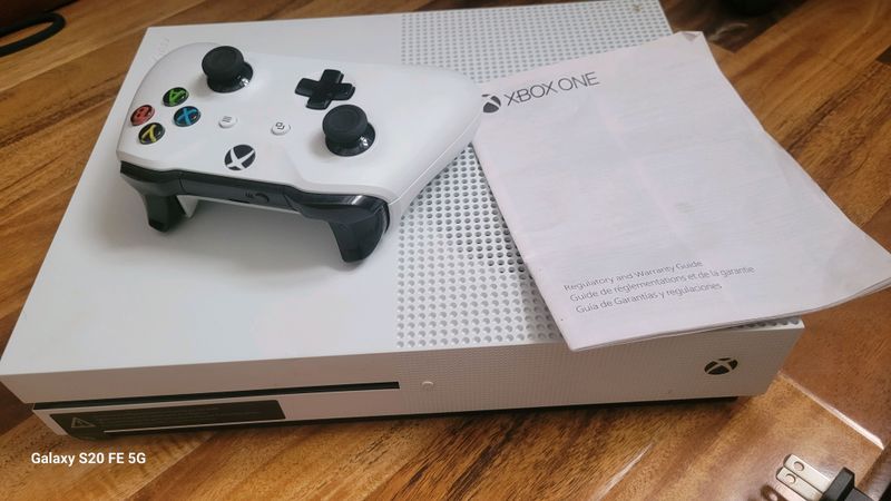 XBOX ONE S XBOX ONE S