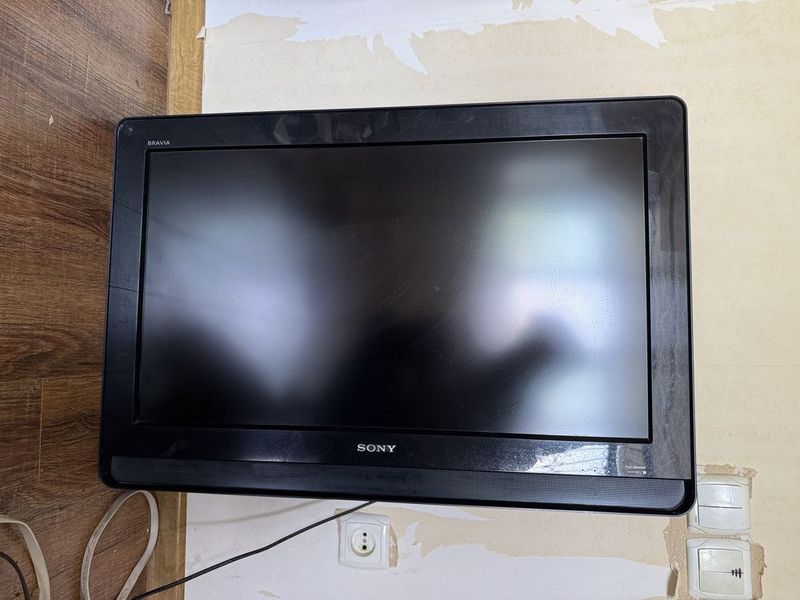 Телевизор Sony + TV BOX Телевизор Sony + TV BOX
