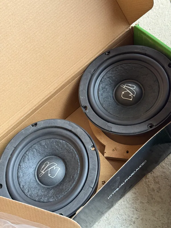 Deaf bonce LM 65A4 by Machete Deaf bonce LM 65A4 by Machete