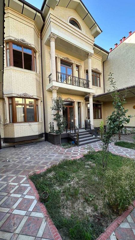 Сергели, Бобур махалляси. 3.3 сотихда 14 хонали 2каватли уй сотаман .