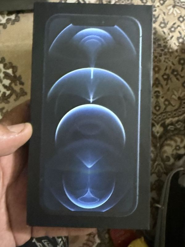 Продам Iphone 12 pro 128 gb Продам Iphone 12 pro 128 gb