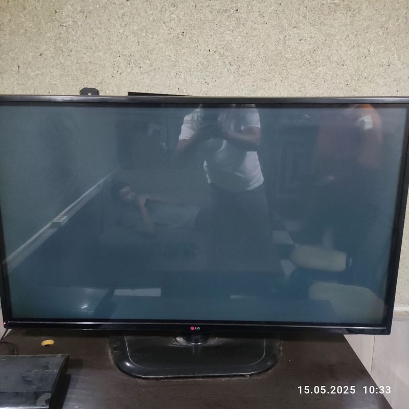LG 50 TV . Original Playstationga ishlatilgan. Holati yaxshi. LG 50 TV . Original Playstationga ishlatilgan. Holati yaxshi.