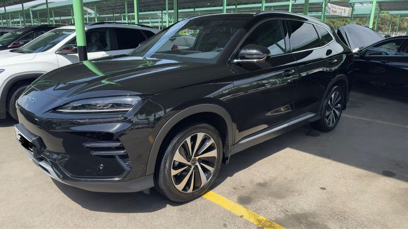 BYD Chempion full 605 km 2023 yil 39000 km Toza BYD Chempion full 605 km 2023 yil 39000 km Toza