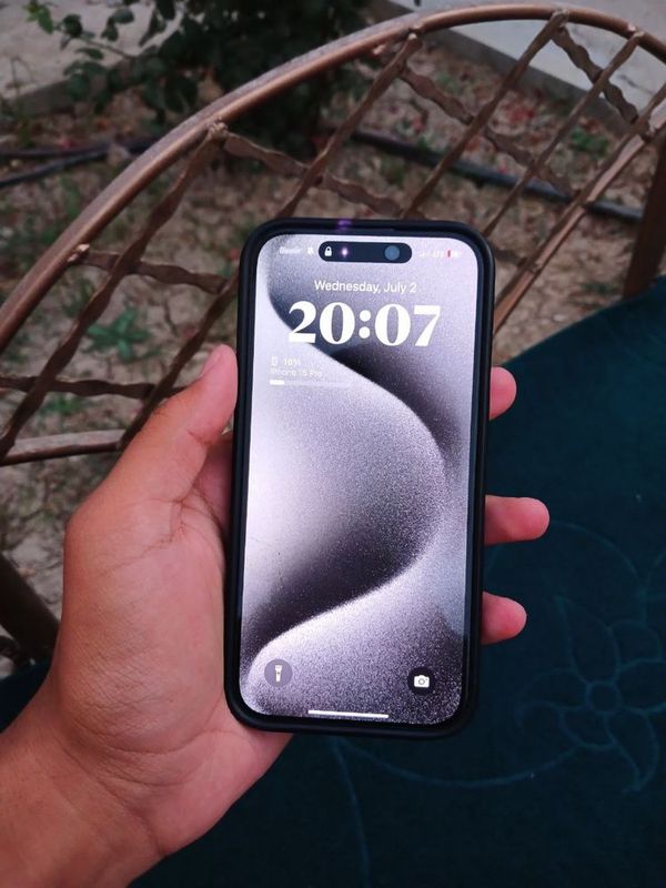 Iphone 15 pro sotiladi