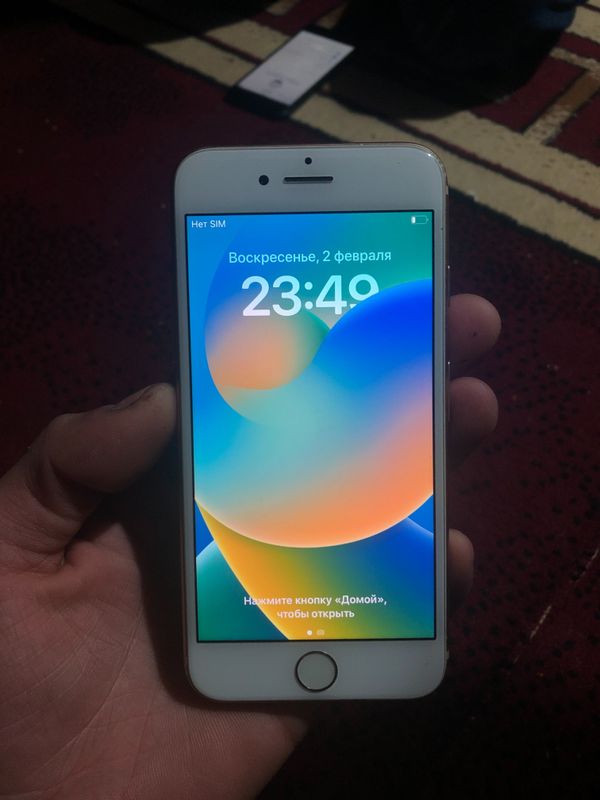 Iphone 8 64 gb CH/A 76% gold