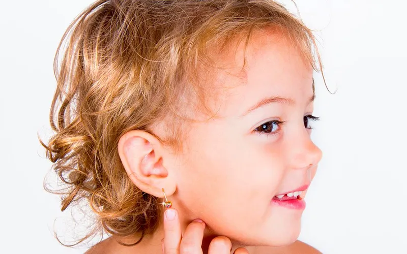 Прокол ушей Прокол ушей