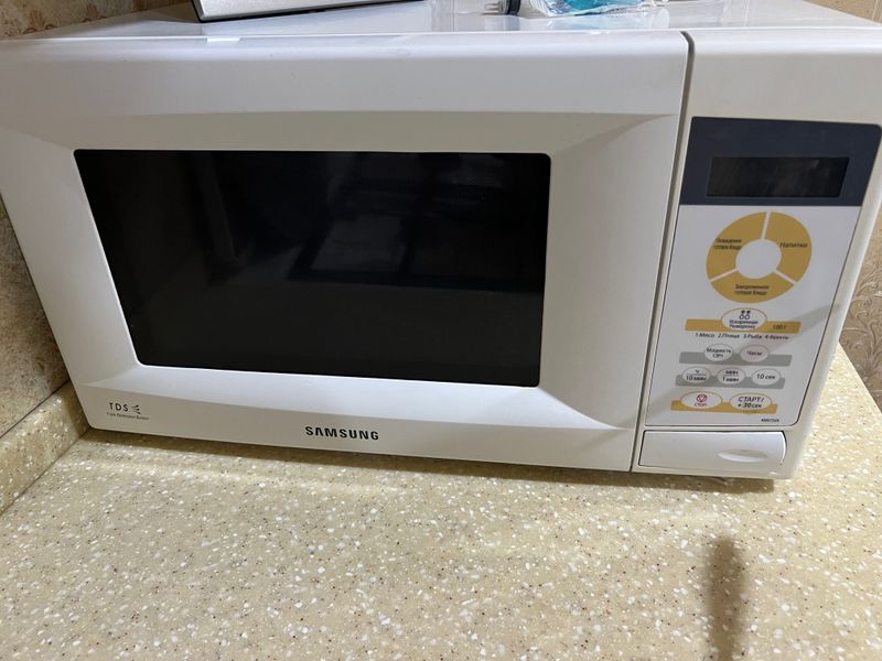 Микроволновка SAMSUNG Микроволновка SAMSUNG