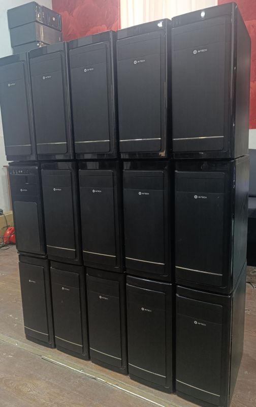 Case Avtech + 450W! 50ta! Case Avtech + 450W! 50ta!