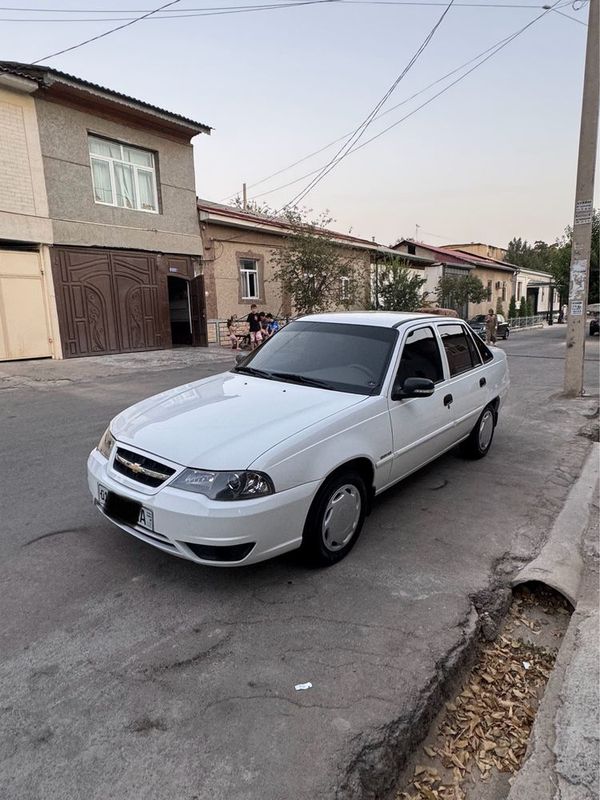 nexia 1.6 2016 yil toza nexia 1.6 2016 yil toza