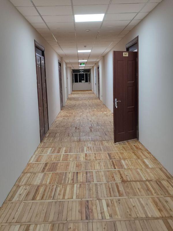 Shlifovka pol parket laminat restavratsiya Shlifovka pol parket laminat restavratsiya