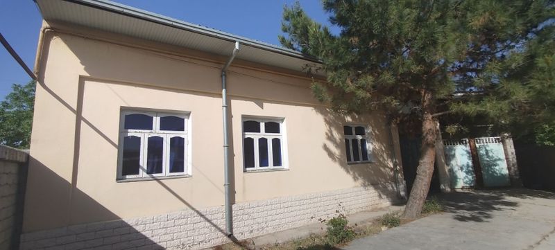 Уй ховли сотилади Уй ховли сотилади