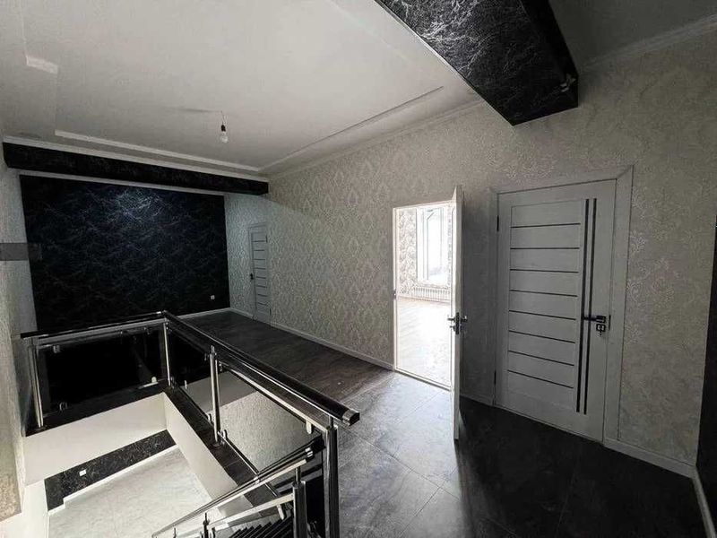 Коттедж в Мирабаде — авторский проект, 200 м², 2 сотки! Коттедж в Мирабаде — авторский проект, 200 м², 2 сотки!
