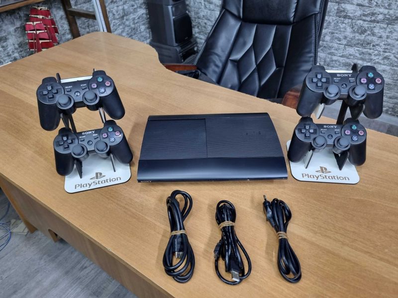 Playstation 3 super slim
