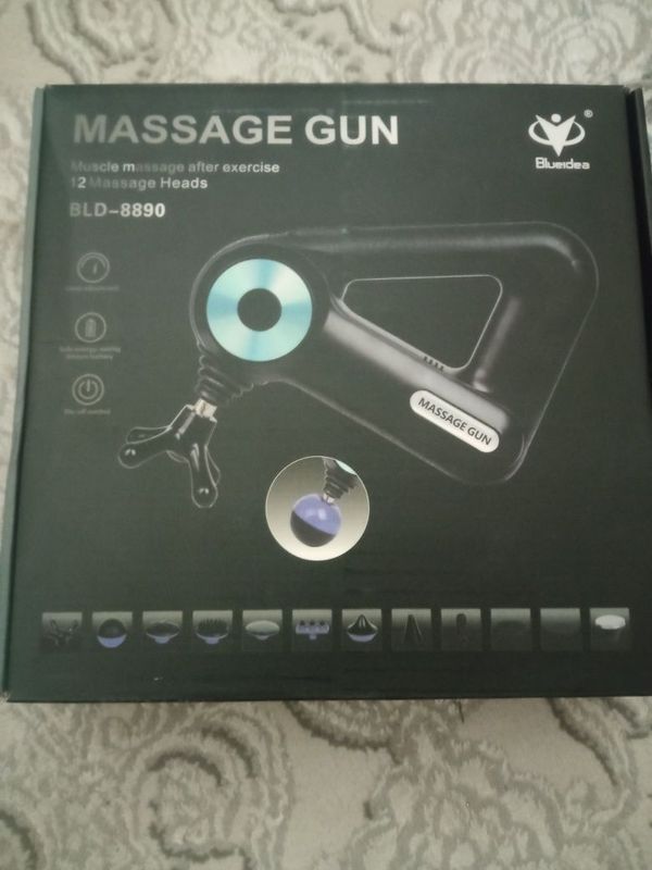 попадается выбра массажёр MASSAGE GUN
