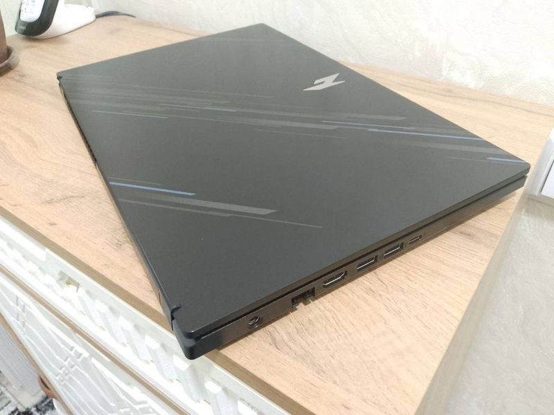 Acer Nitro.