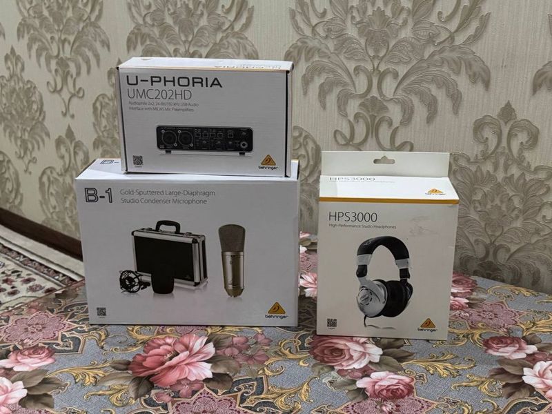 Звукованя карта behringer uphoria umc 202 hd