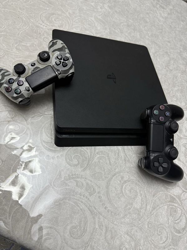 playstation4 slim