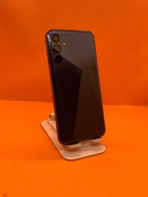 Samsung M15 sotiladi Srochna Samsung M15 sotiladi Srochna