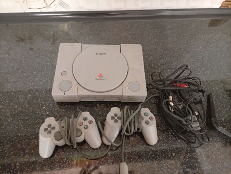 play station narxi 149000sum play station narxi 149000sum