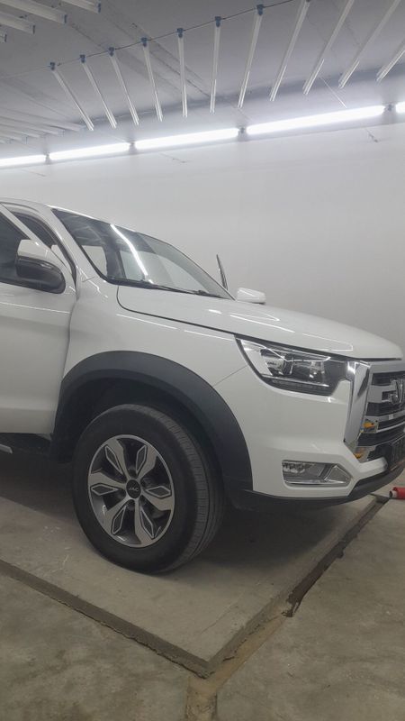 JAC T8 Pikap 2.0 T 4x4 JAC T8 Pikap 2.0 T 4x4