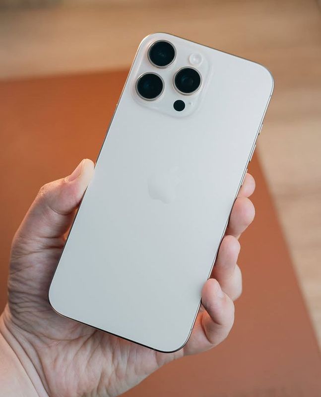 iPhone 16 Pro Max 512GB iPhone 16 Pro Max 512GB