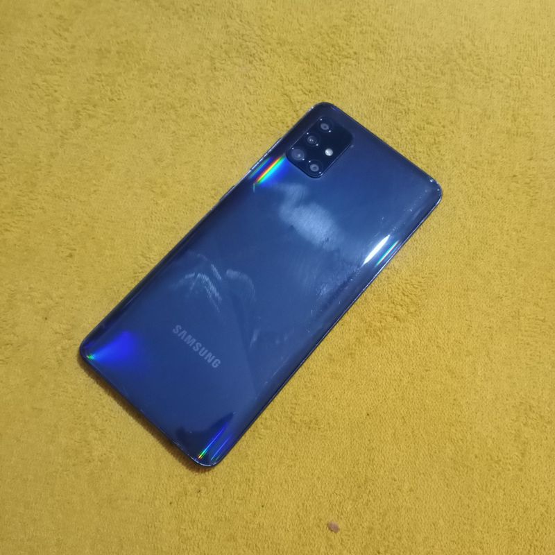 Samsung A51 srochna sotiladi Samsung A51 srochna sotiladi