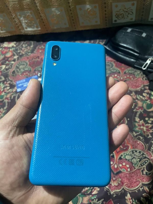 Samsung a02 32g xotira