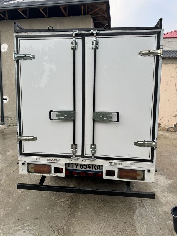 ShinireyT30 holati alo kraska toza 125000 yurgan kanditsoner ishlaydi ShinireyT30 holati alo kraska toza 125000 yurgan kanditsoner ishlaydi