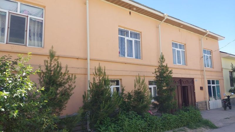 Hovli sotiladi 6 sotiq umid sitadon orqasida Hovli sotiladi 6 sotiq umid sitadon orqasida