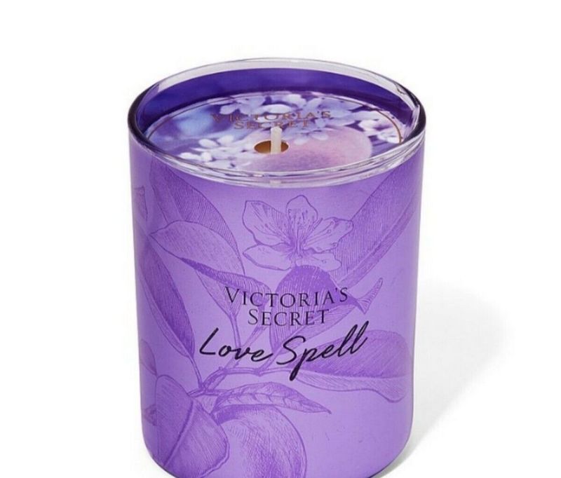 Ароматизированная Свеча от Victoria's Secret