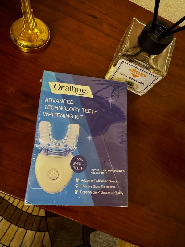 Tishlarni oqartiradigan aparat Tishlarni oqartiradigan aparat