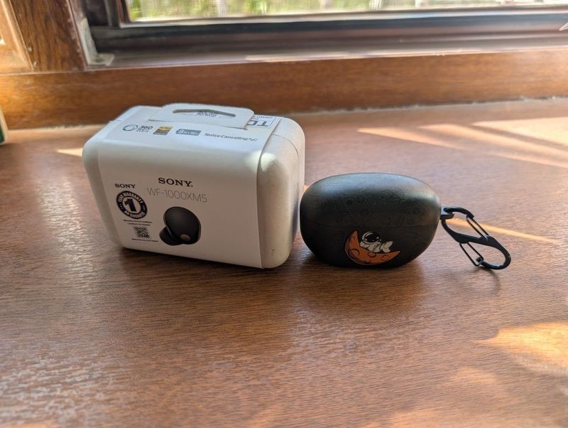 Sony WF-1000XM5 (оригинал) Sony WF-1000XM5 (оригинал)