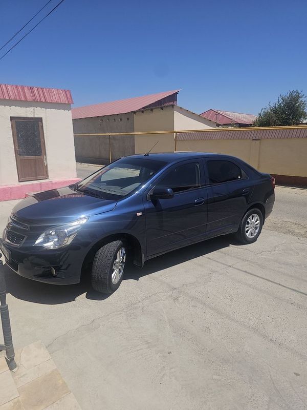 Chevrolet Cobalt sotiladi 23-24-yil Chevrolet Cobalt sotiladi 23-24-yil
