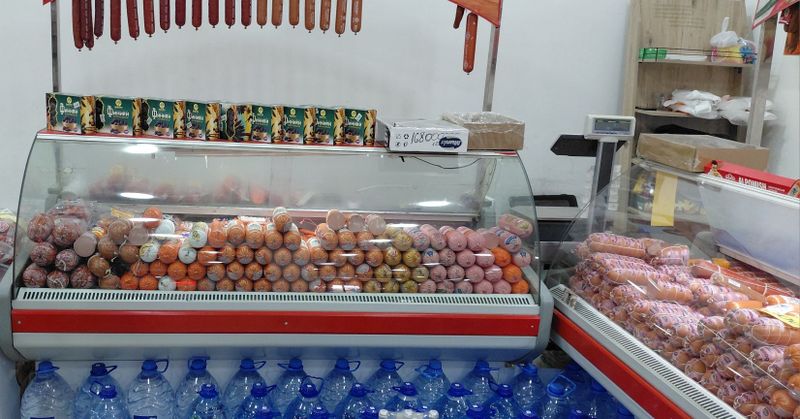 Продам витринные холодильники Продам витринные холодильники