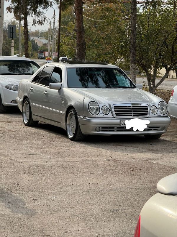 Mercedes-Benz W210 М111 2.0л Автомат.