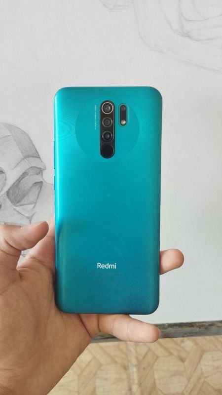 Redmi 9 3/32 holati ideal