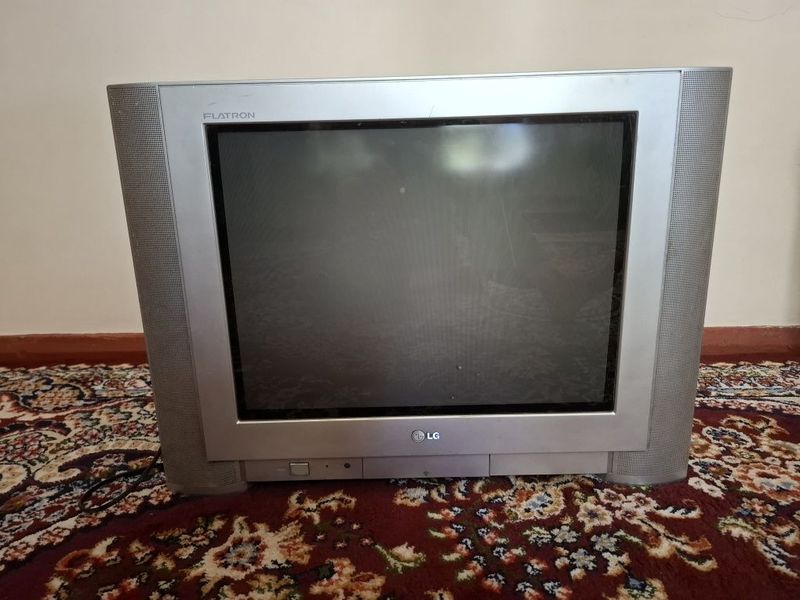 LG televizor sotiladi LG televizor sotiladi